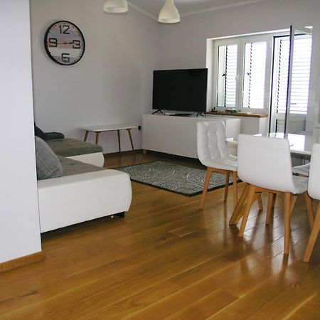House Rozi Hotel Palit ภายนอก รูปภาพ