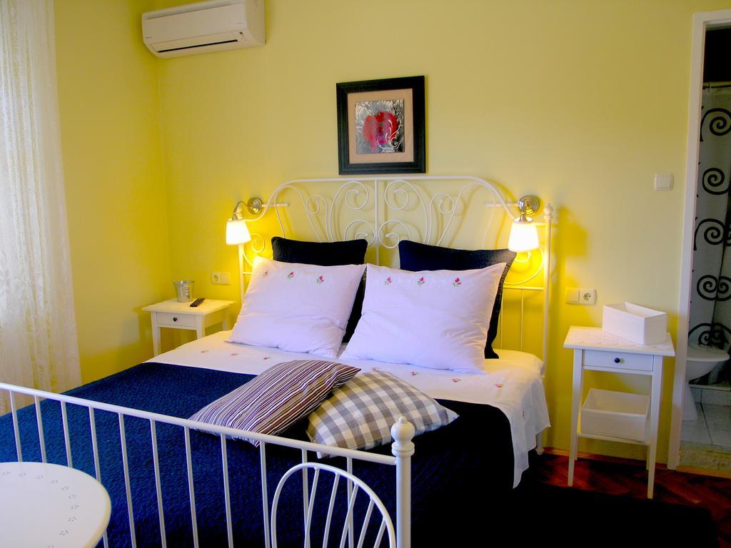 House Rozi Hotel Palit ภายนอก รูปภาพ